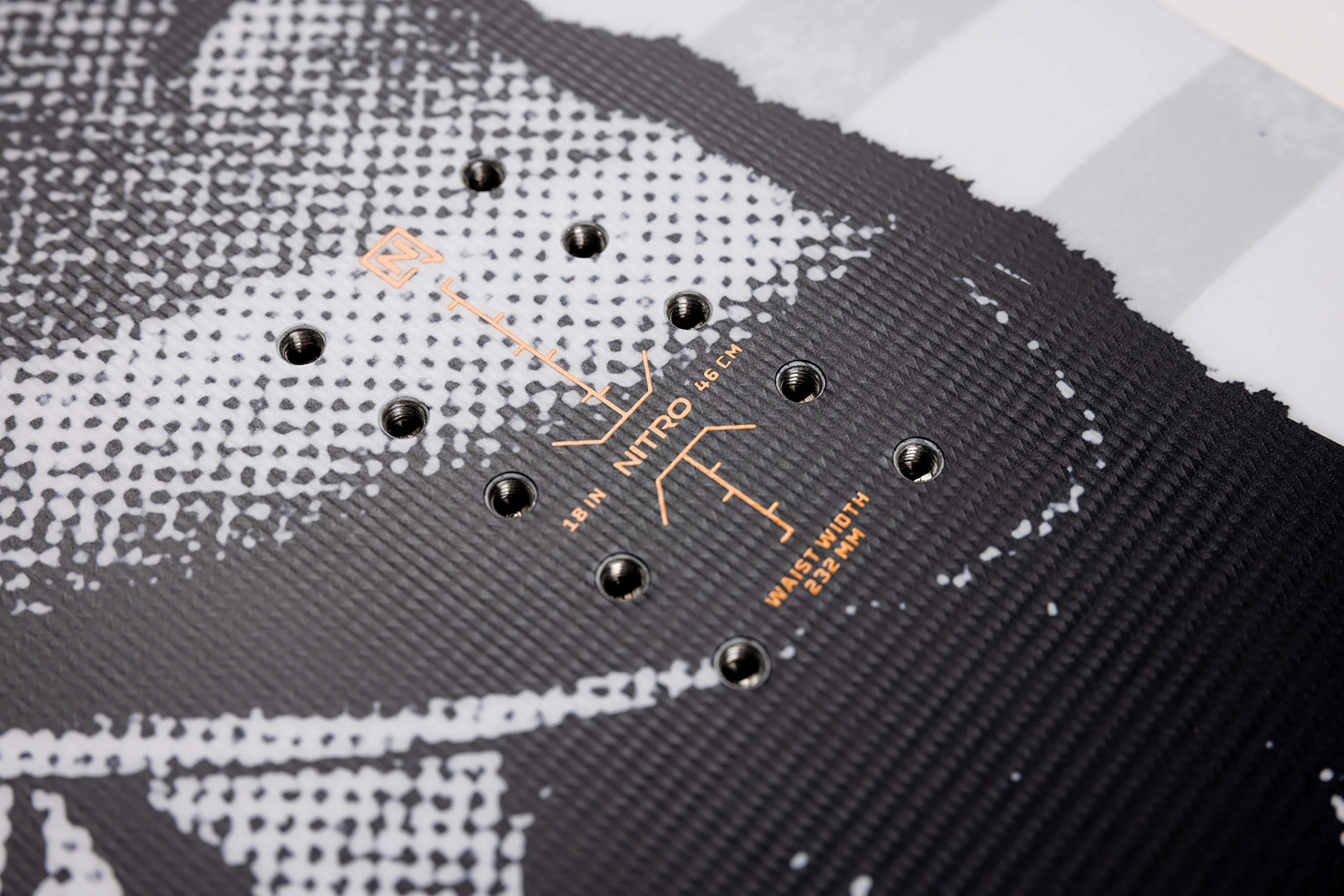 Nitro Ripper Kids x Volcom Kids Snowboard - Image 4