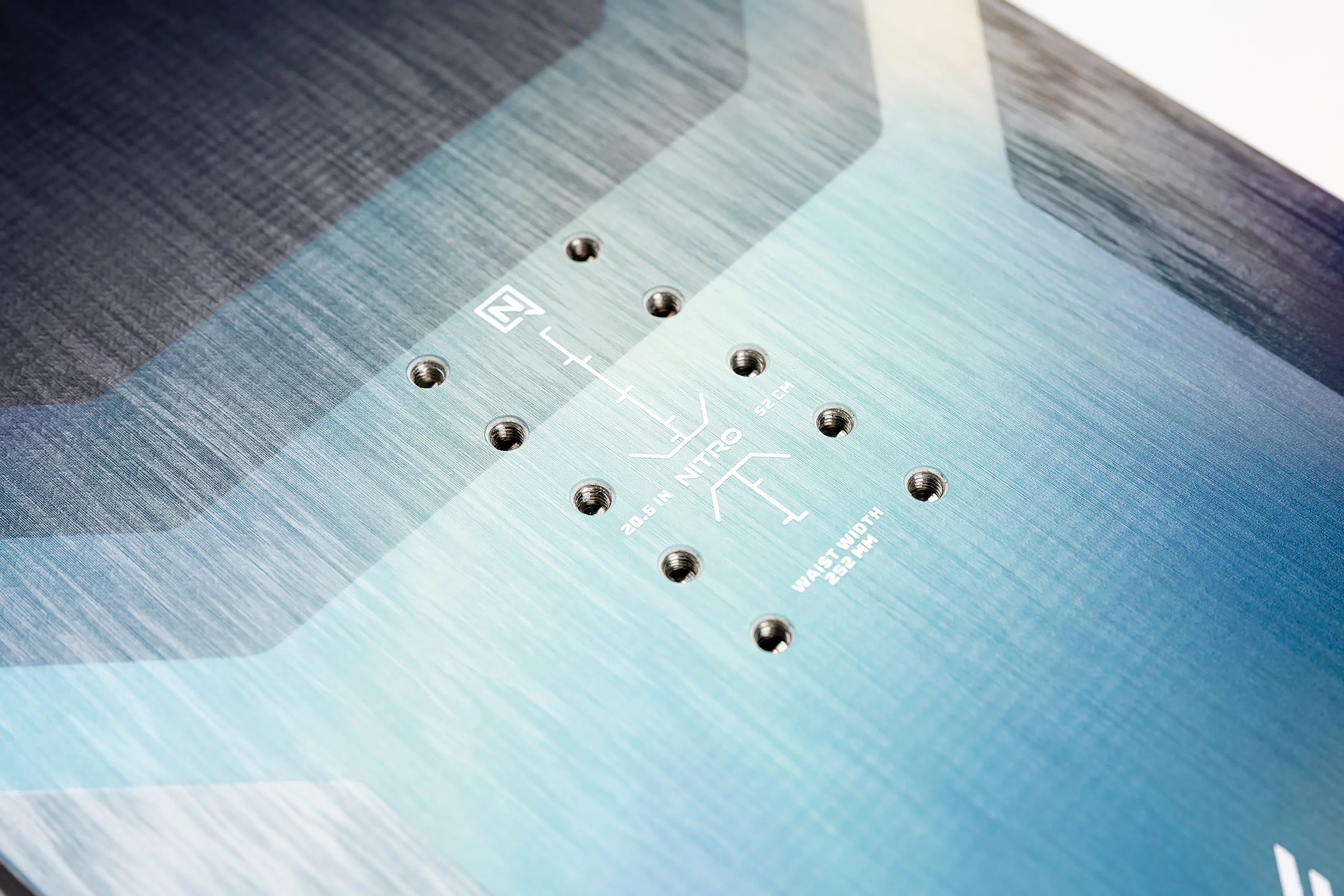 Nitro Team Wide Snowboard - Image 3