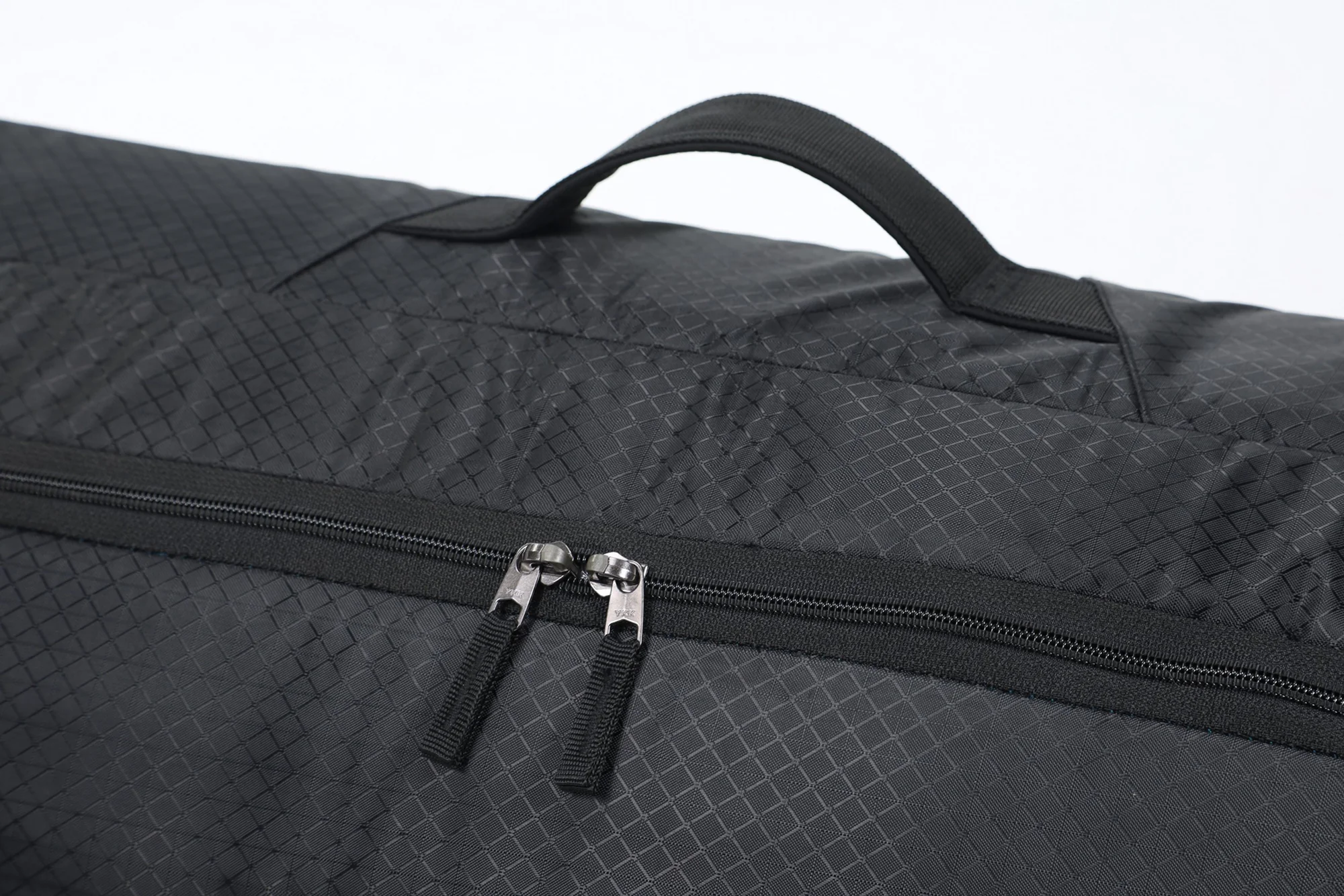 Tracker Wheelie Board Bag - Image 10