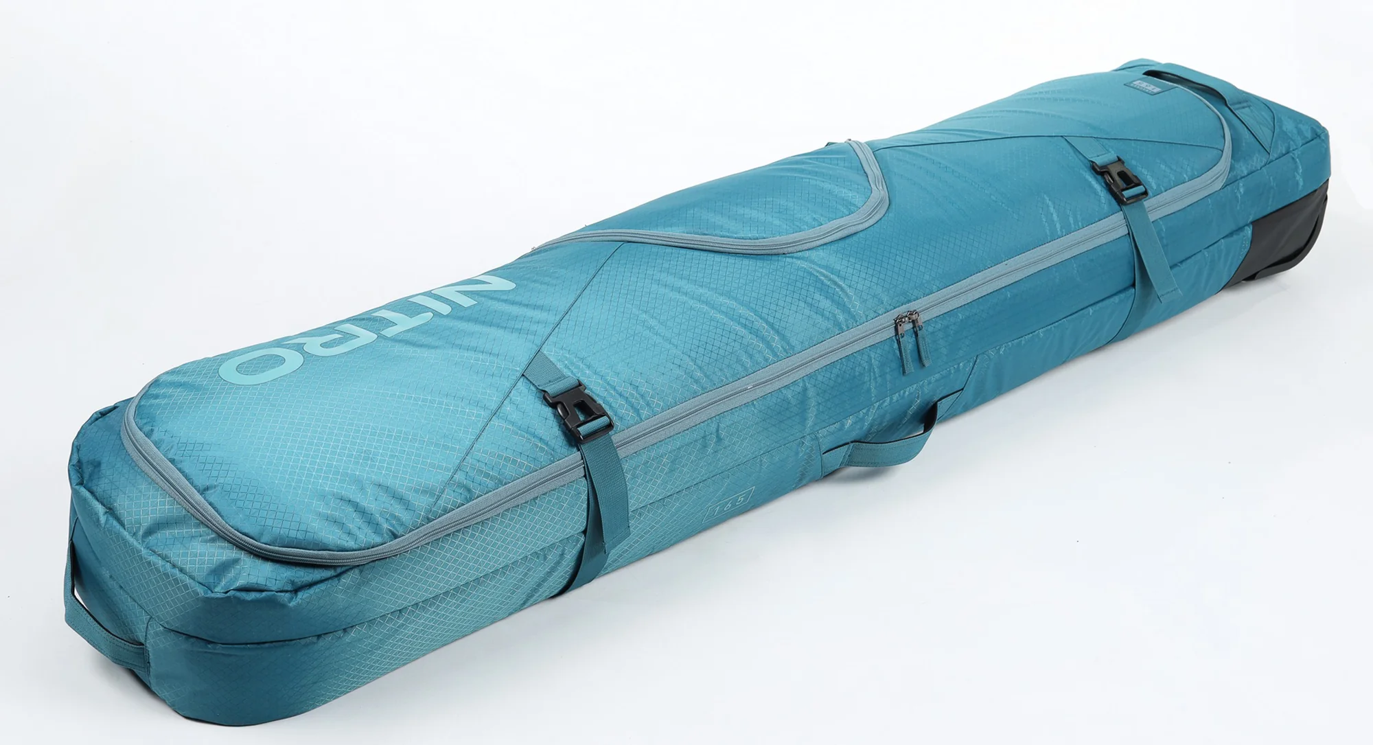 Tracker Wheelie Board Bag - Image 18