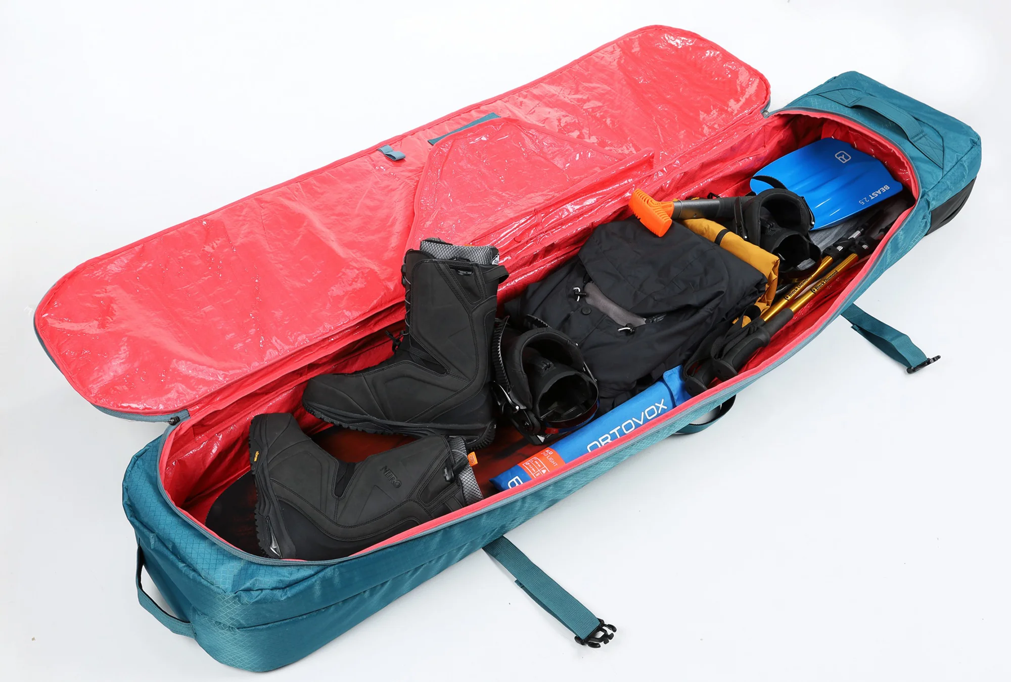 Tracker Wheelie Board Bag - Image 31
