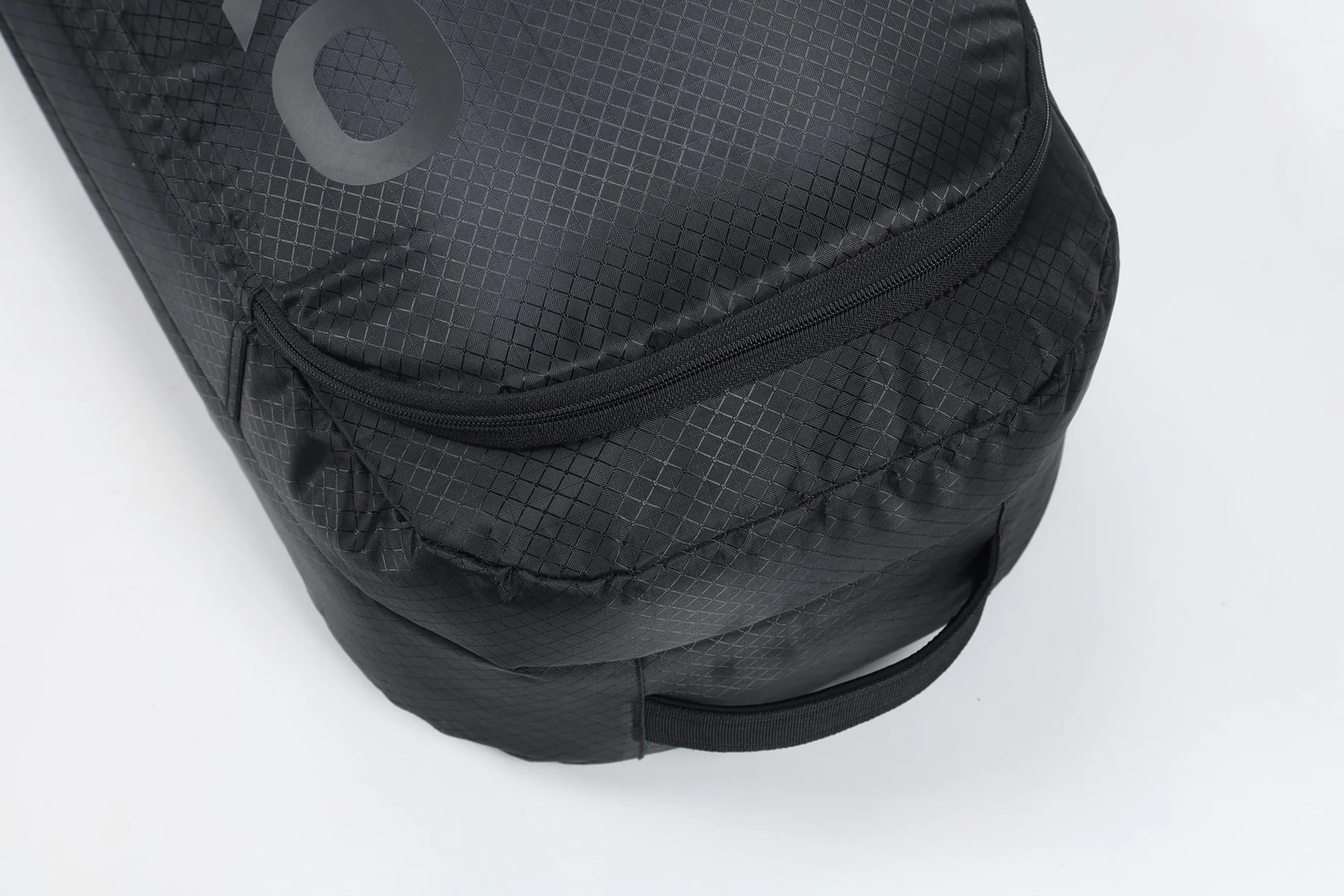 Tracker Wheelie Board Bag - Image 7